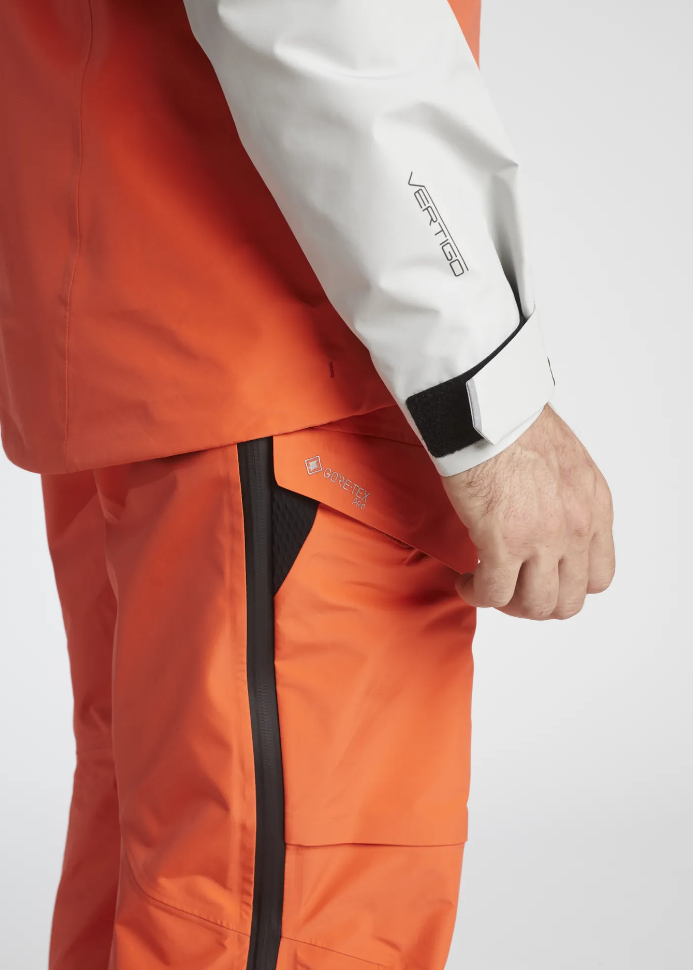 CLIFF COVER PANTS