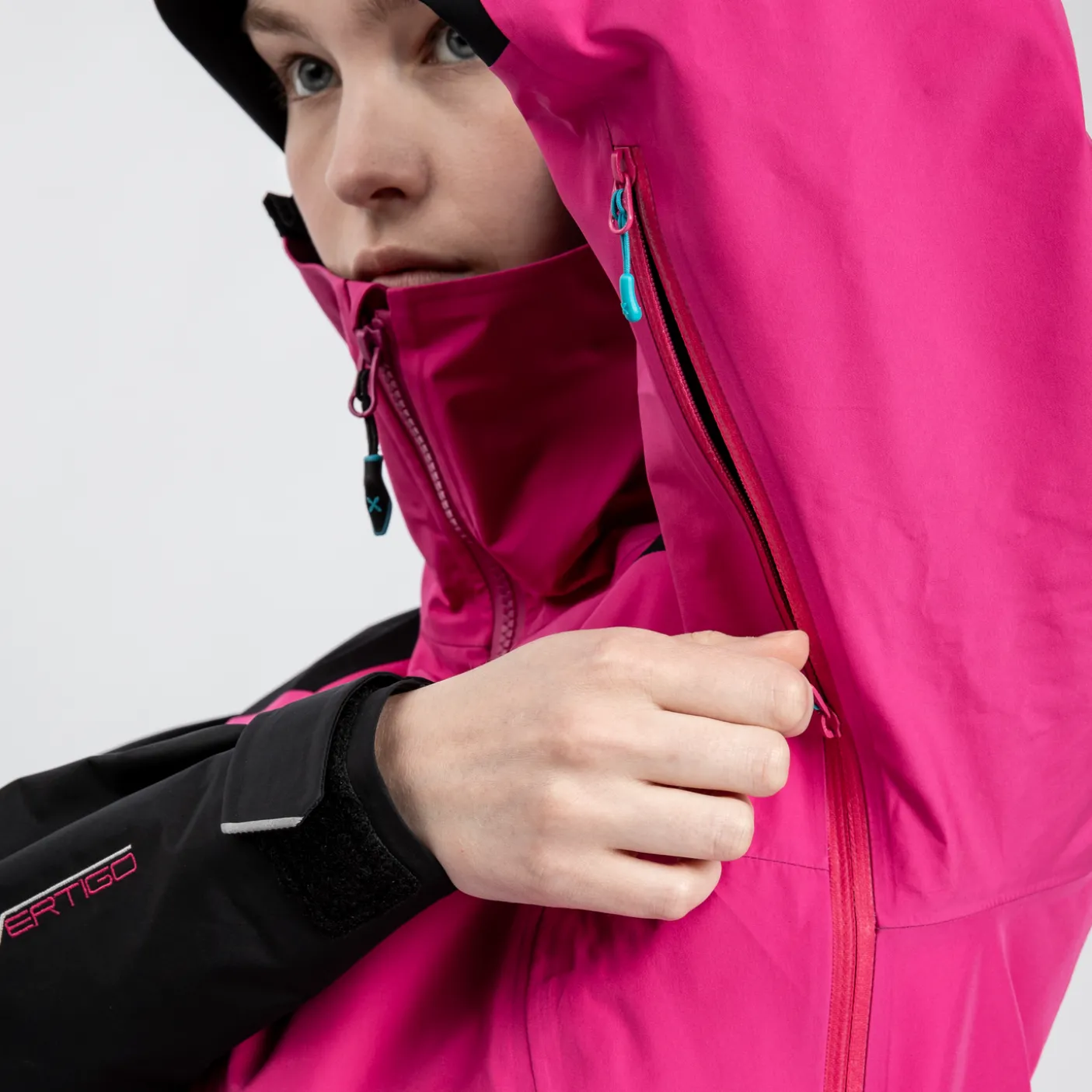 CLIFF JACKET WOMAN