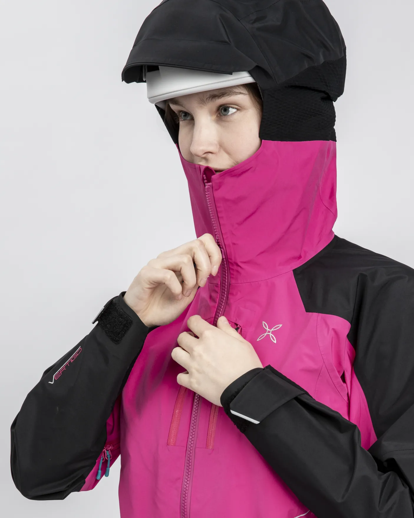 CLIFF JACKET WOMAN