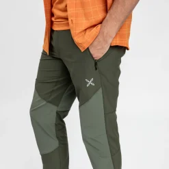 MOUNTAIN TREK PANTS