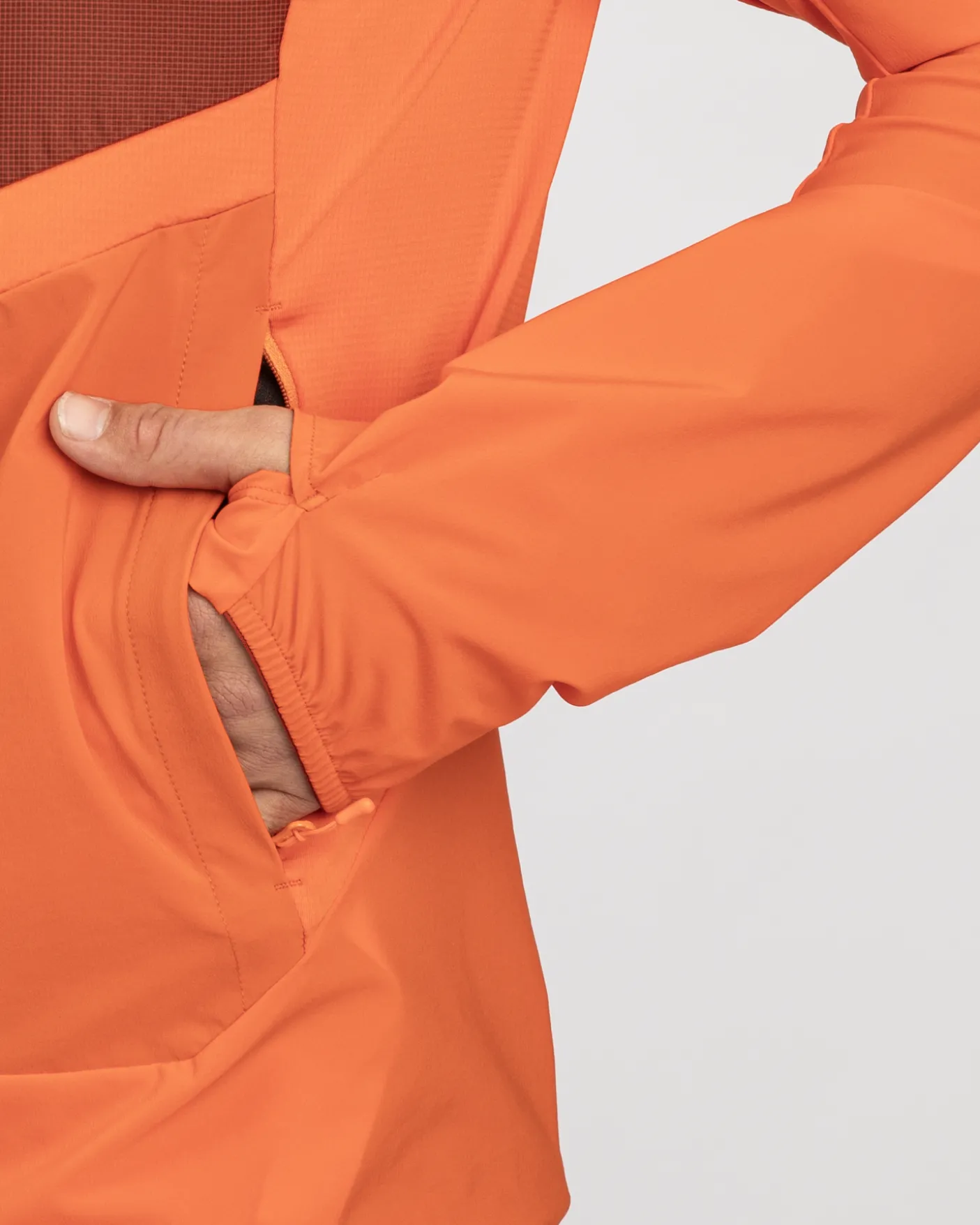 SPITZE HYBRID JACKET