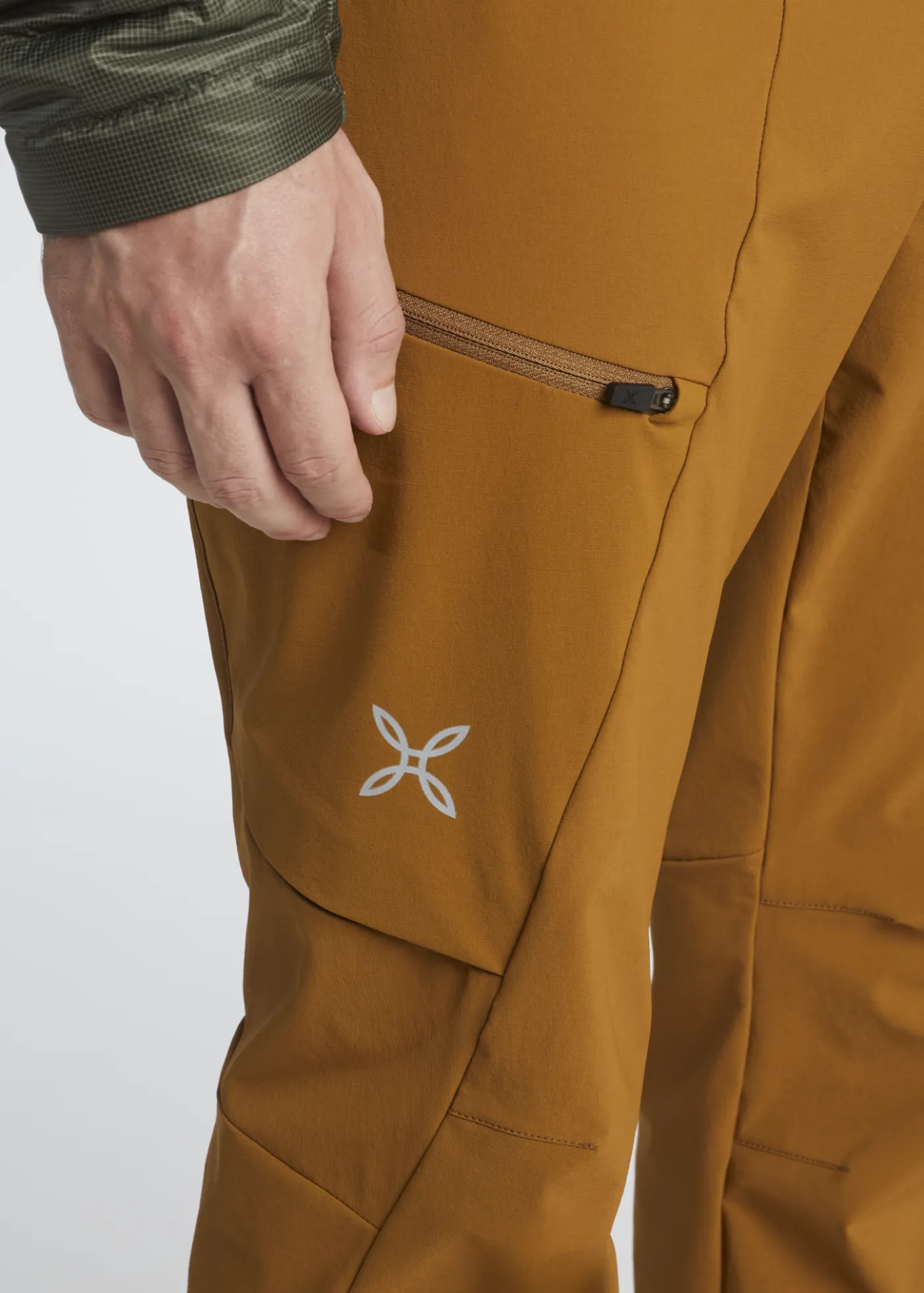 TRACE LIGHT PANTS